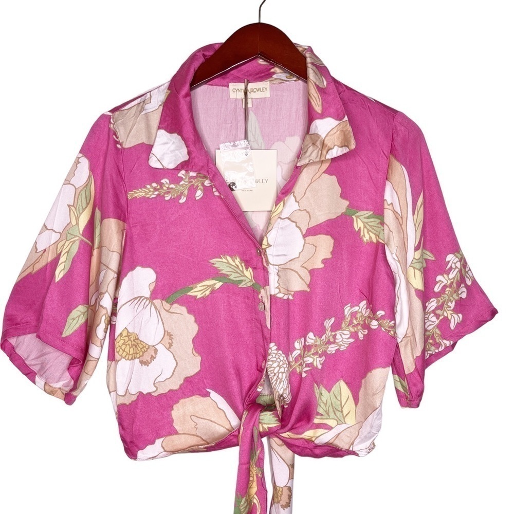 CYNTHIA ROWLEY NWT SET  Tie Front Top and Pants Size Small in Pink Floral